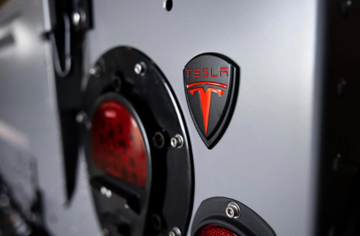 Unveiling the Electrified Legend: North American Electric Vehicles Introduces the H1EV, a Tesla-Powered Marvel