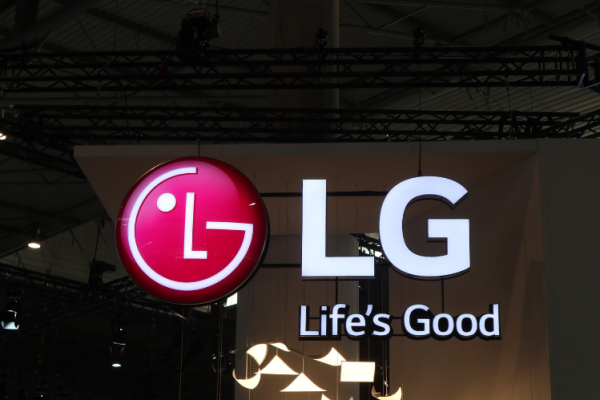 Collaborative Venture: LG and Magna to Build Electric Vehicle Component Plant in Hungary