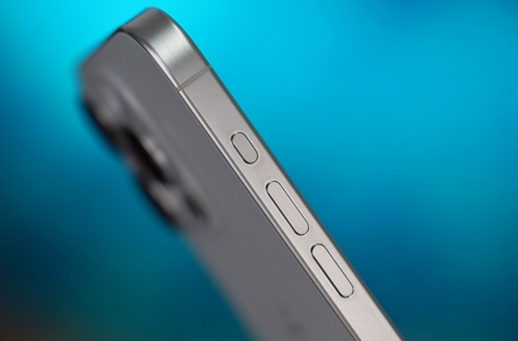 ASE Secures Major Order for iPhone 16’s Capacitive Button Modules