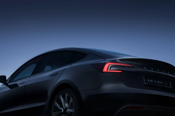 Tesla Pushes for Shareholder Approval of Musk’s Lucrative Compensation Package and Texas Relocation