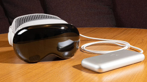 Apple to Unveil Lighter, More Affordable Vision Standard Edition by October