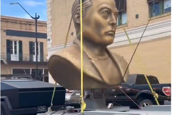 Elon Musk Statue Makes Surprise Appearance in Texas, Transported by Tesla Cybertruck