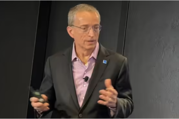 Intel CEO Expresses Frustration Over Delayed Chip Act Funding