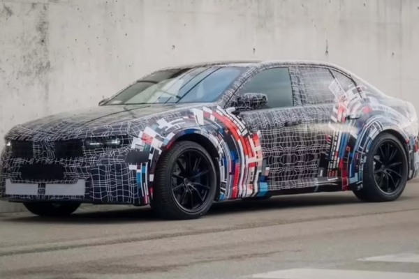 BMW Exec Confirms: Fuel-Powered M3 to Coexist with Electric Version, If Regulations Allow