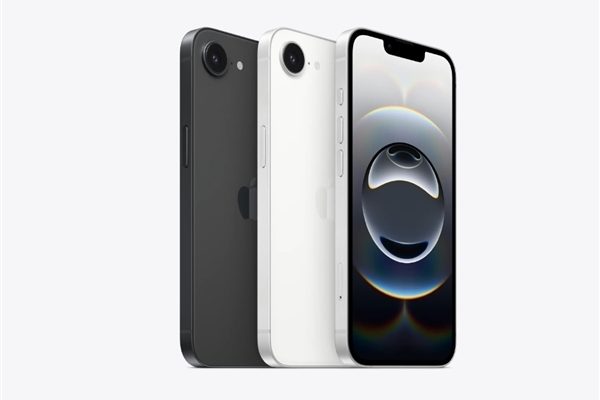 Apple Website Mishap: ‘Dynamic Island’ Makes Unexpected Appearance in iPhone 16e Promo