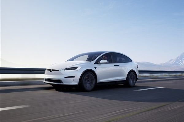 Tesla to Halt New Model S and Model X Supplies in Japan from March 31