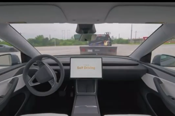 Tesla Model Y Achieves World’s First Fully Autonomous Delivery Without Human Control, Musk Reveals